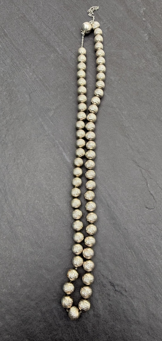 Gorgeous Textured Sterling Silver Beaded Necklace0