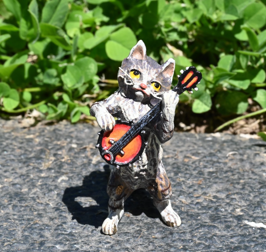 Fritz Bergmann  Austrian Vienna Cold  Painted Bronze Musical Cat Playing Banjo1
