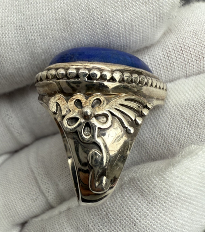Elegant Lapis Lazuli Ring with Sterling Silver Setting4