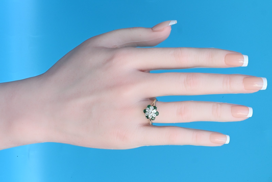 Wonderful Vintage Floral 12K -14K White Gold Ring W/ Natural Diamonds & Emeralds1