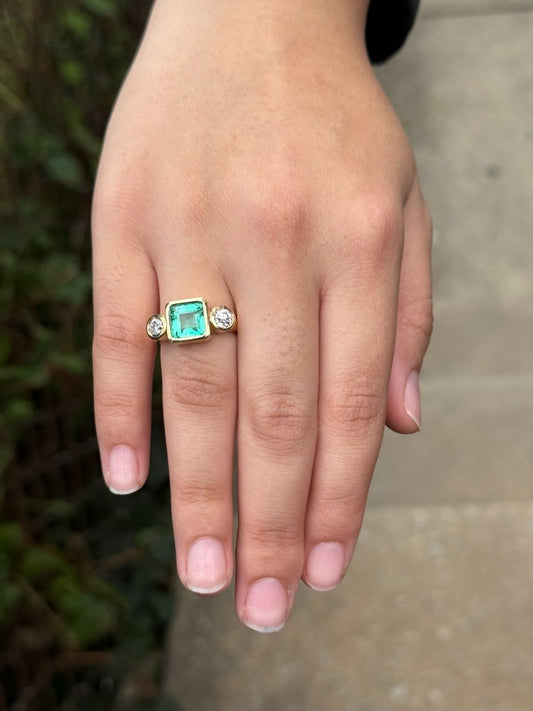 GIA Certified 2 Ct Colombian Emerald Ring with Antique Diamonds 18K Y- Gold0