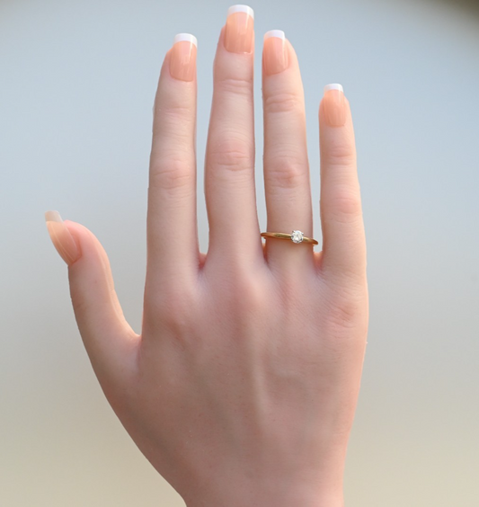 Gorgeous 14K Yellow Gold .25 ct Diamond Solitaire Ring1