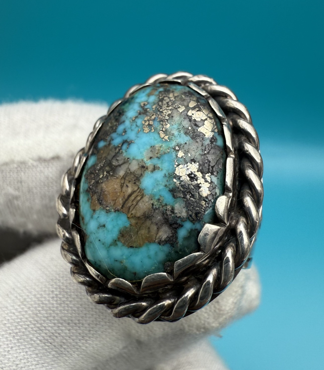 Fantastic Handmade Native American Sterling Silver & Turquoise Ring1