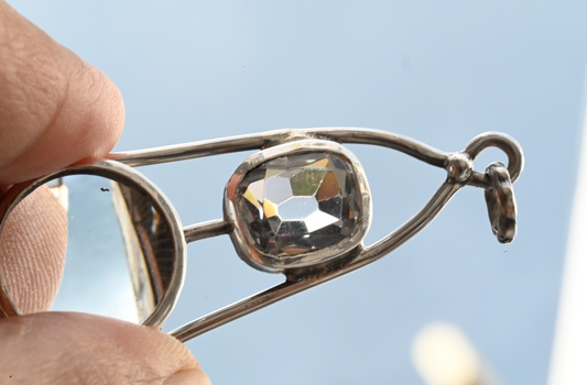 Vintage Signed Sterling Silver & Faceted Clear Gem Southwest Jewelers Loupe1