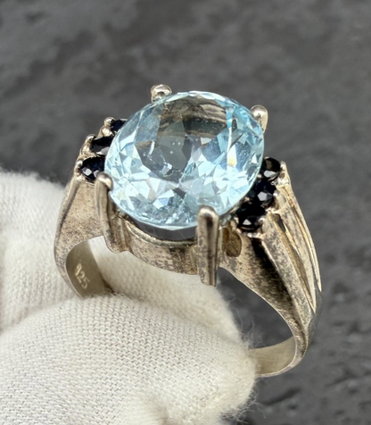 Stunning Sterling Silver Ring with Large Blue Topaz Gemstone2