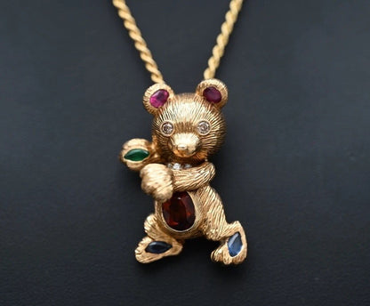 Super Cute 585 14K Yellow Gold Teddy Bear Necklace Pendant Diamond, Emerald0