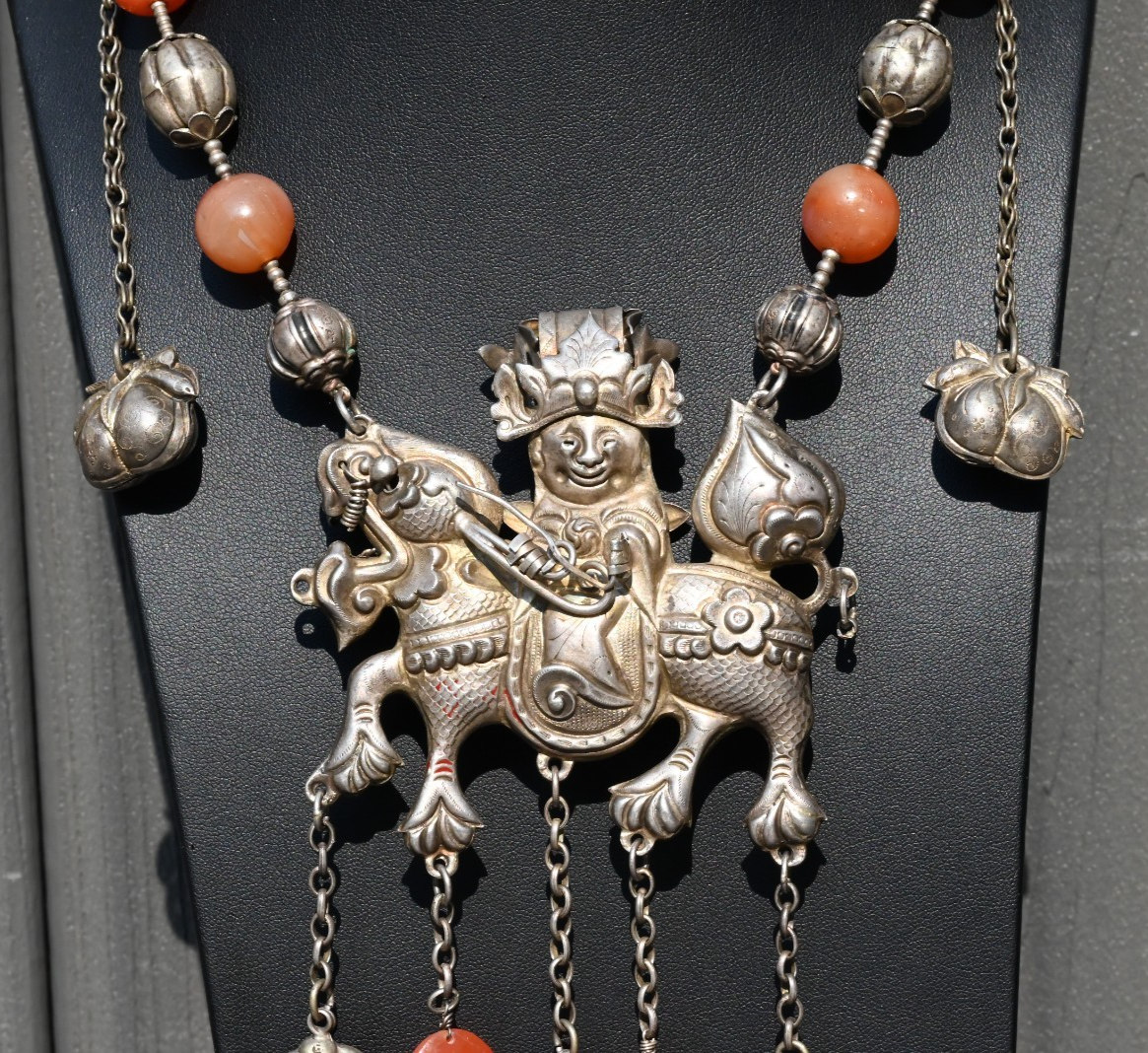 Early Antique Chinese Silver Necklace with Chillin Dragon, Flowers & Carnelian1