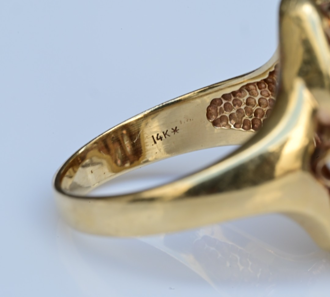 14K Cluster Cocktail Ring Featuring a Abstract Wave of Round Brilliant Diamond3