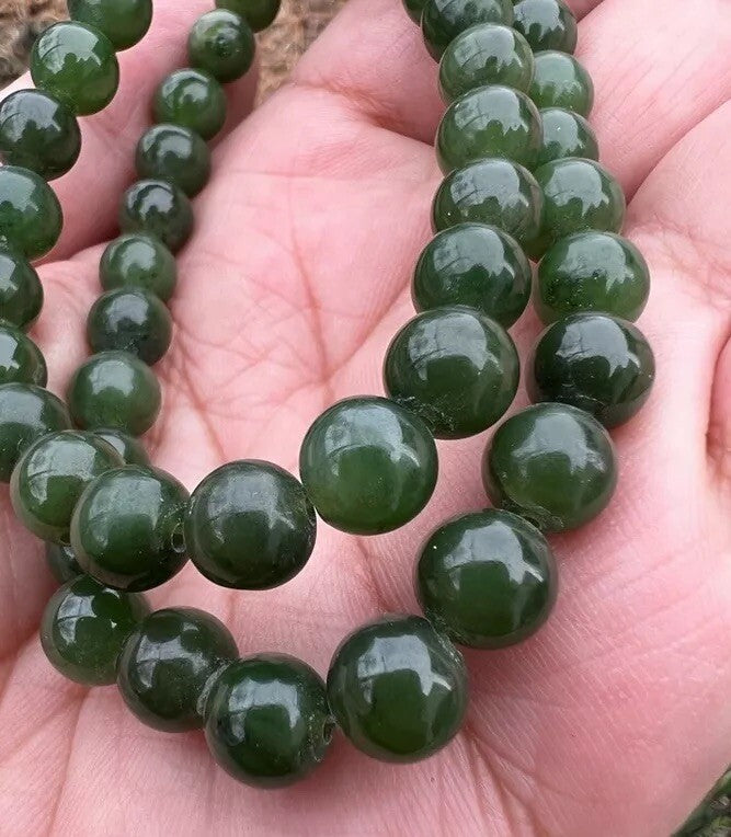 Gorgeous Antique / Vintage Spinach Natural Green Jade Beaded Necklace6