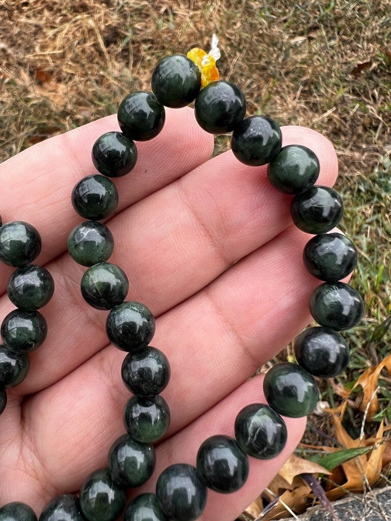 Great Deep Green Antique / Vintage Spinach Natural Nephrite Jade Beaded Necklace6