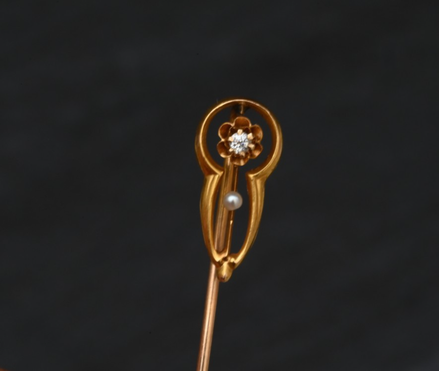 Antique 14K YG Stick Pin Ornate Head Accented with Diamond & Pearl1