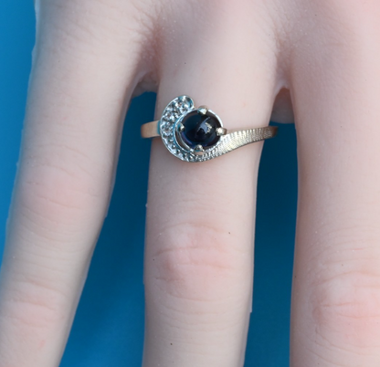 Beautiful Natural Blue Sapphire Cabochon Set in 14K Gold with Diamond Accents0