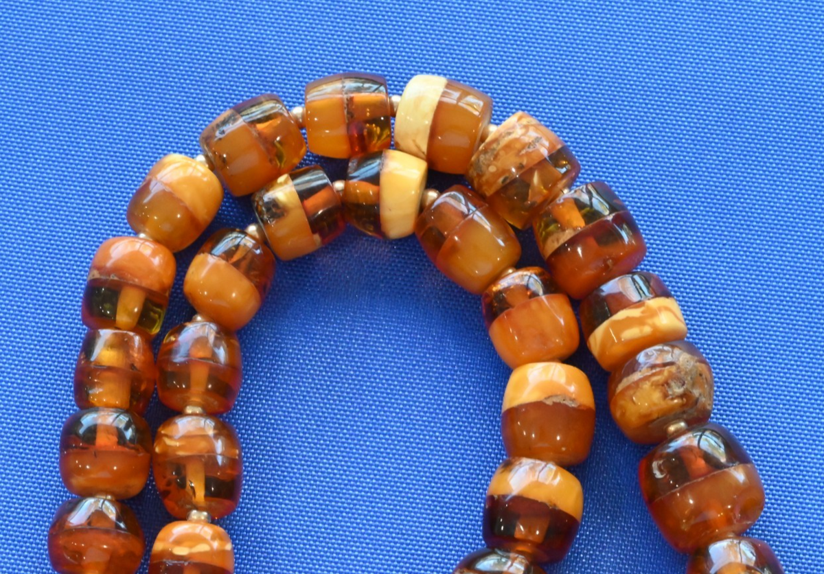 Super Cool Vintage Barrel Shaped Natural Butterscotch Amber Necklace7