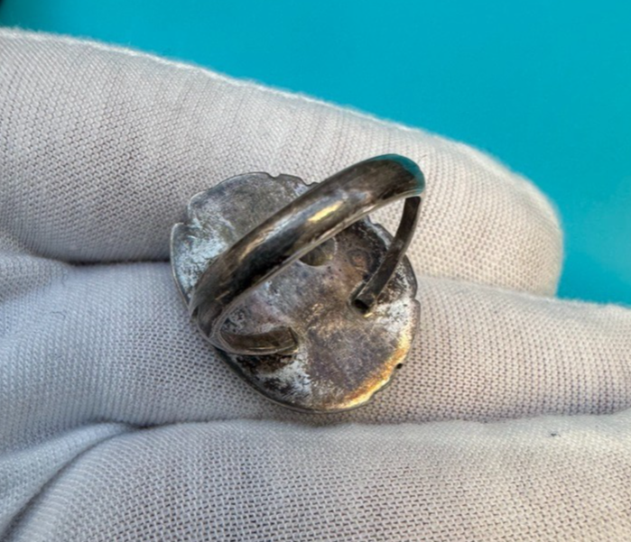 Beautiful Sterling Silver Southwest / Native American Ring w/ Turquoise Gem5
