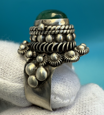 Gorgeous Vintage Taxco Sterling Silver Green Onyx Poison / Locket Ring1