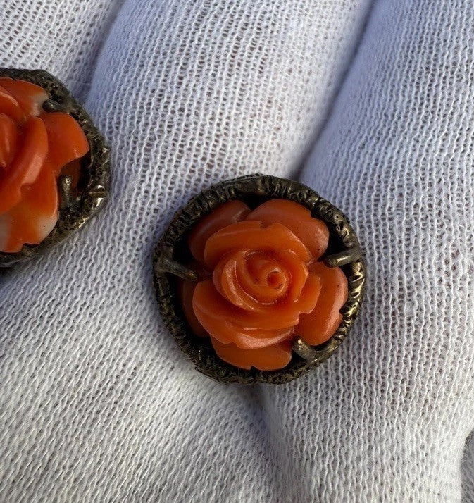 Gorgeous Antique Victorian Natural Coral & Gilt Silver Earrings4