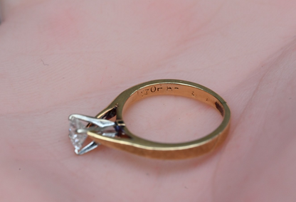 Wonderful Vintage 14k Yellow Gold Solitaire Ring with .40 ct Round Diamond5