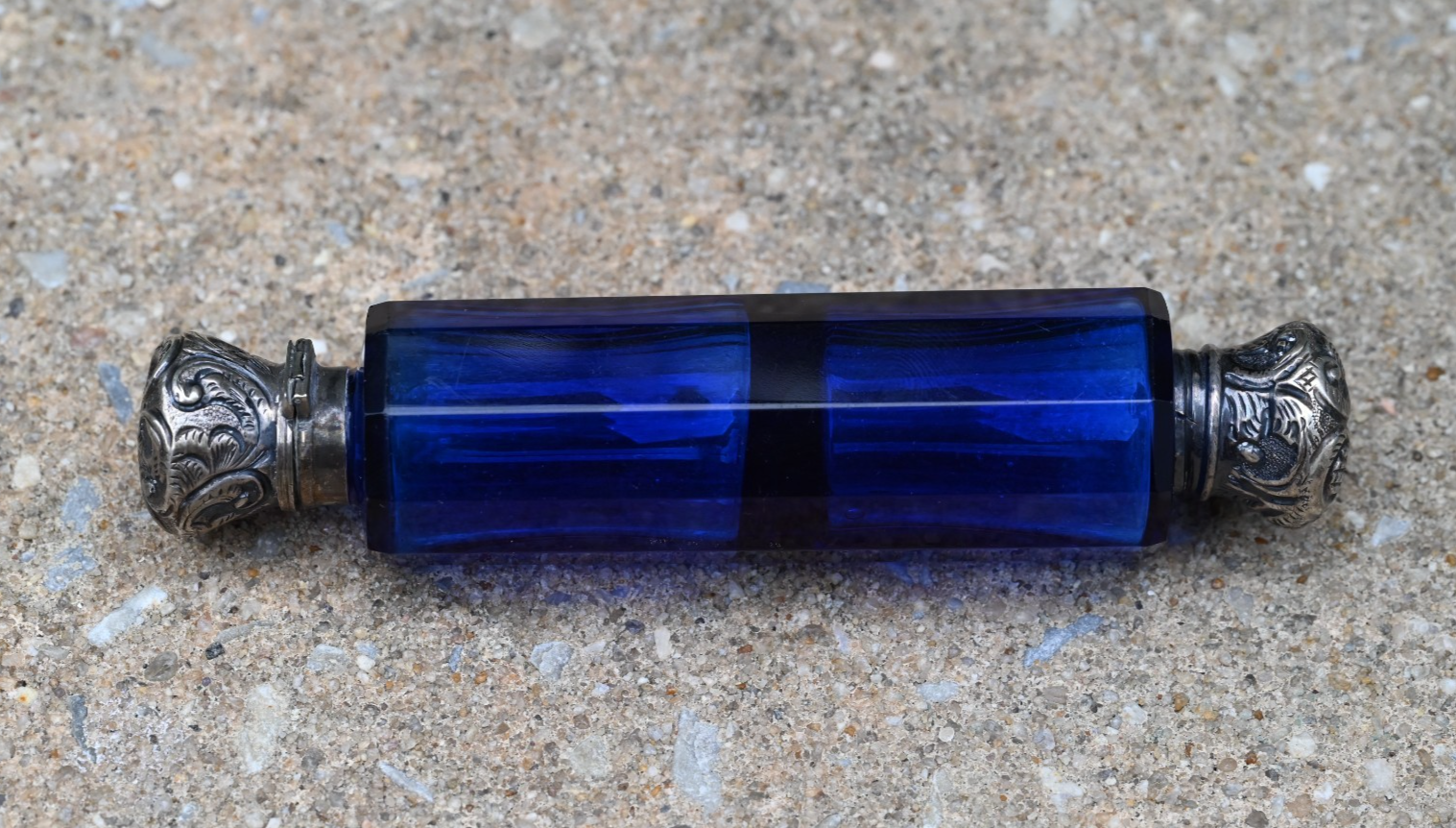 Victorian Cobalt/Bristol Blue Double-Ended Perfume / Smelling Salts Bottle0