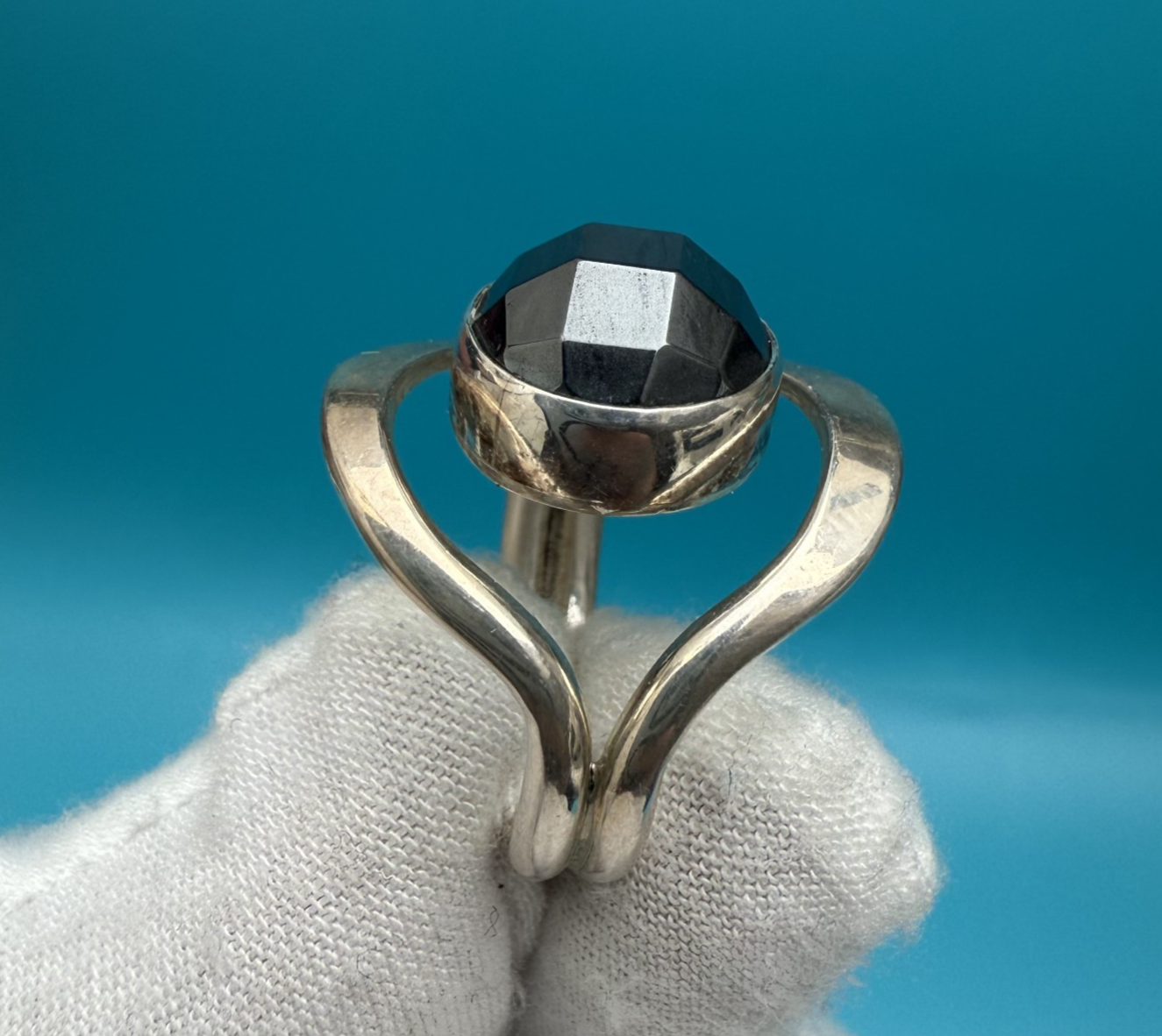 Gorgeous Vintage Dominique Dinouart 925 Sterling Silver Hematite Ring1