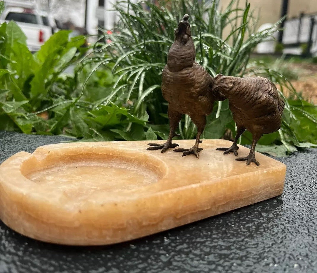 Early 1900s Antique Austrian Vienna Cold Painted Bronze Chickens / Hens Ashtray5