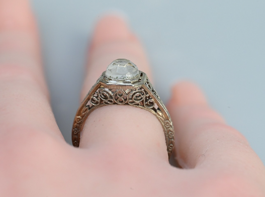 Lovely Antique Art Deco Period 1920s - 1930s 18k White Gold Filigree Ring0