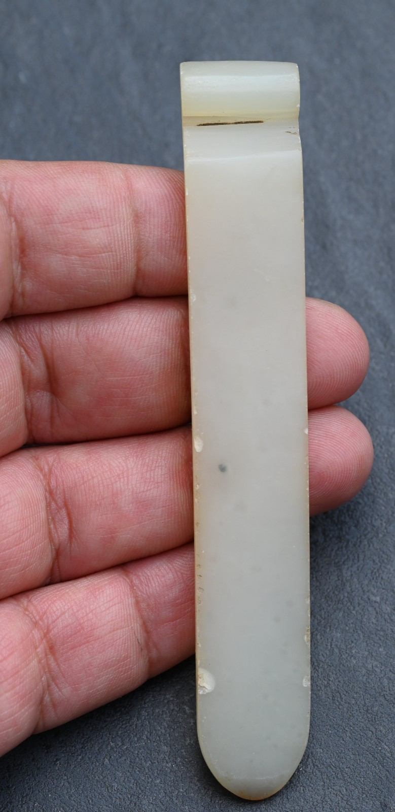 Chinese Antique Hand Carved Celadon Jade Precious Object Hairpin or Brushrest0