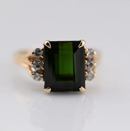 Emerald-Cut Green Tourmaline Flanked by Small Diamonds on 14K Yellow Gold Band1