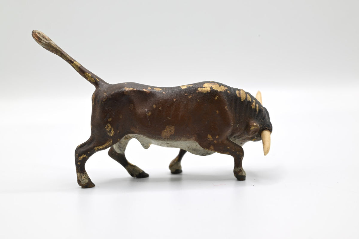 Life-like Antique Austrian Vienna Cold Painted Bronze Figure of Fighting Bull1