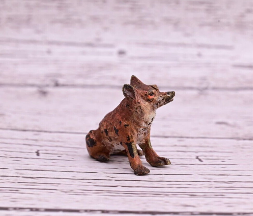 Life-Like Old Antique Austrian Vienna Bronze Figure of Sitting Fox4