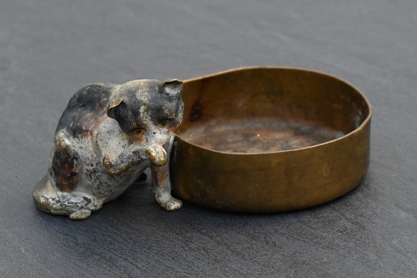 Rare & Fun Austrian Vienna Cold Painted Bronze Ashtray with Cat Holding Nose0