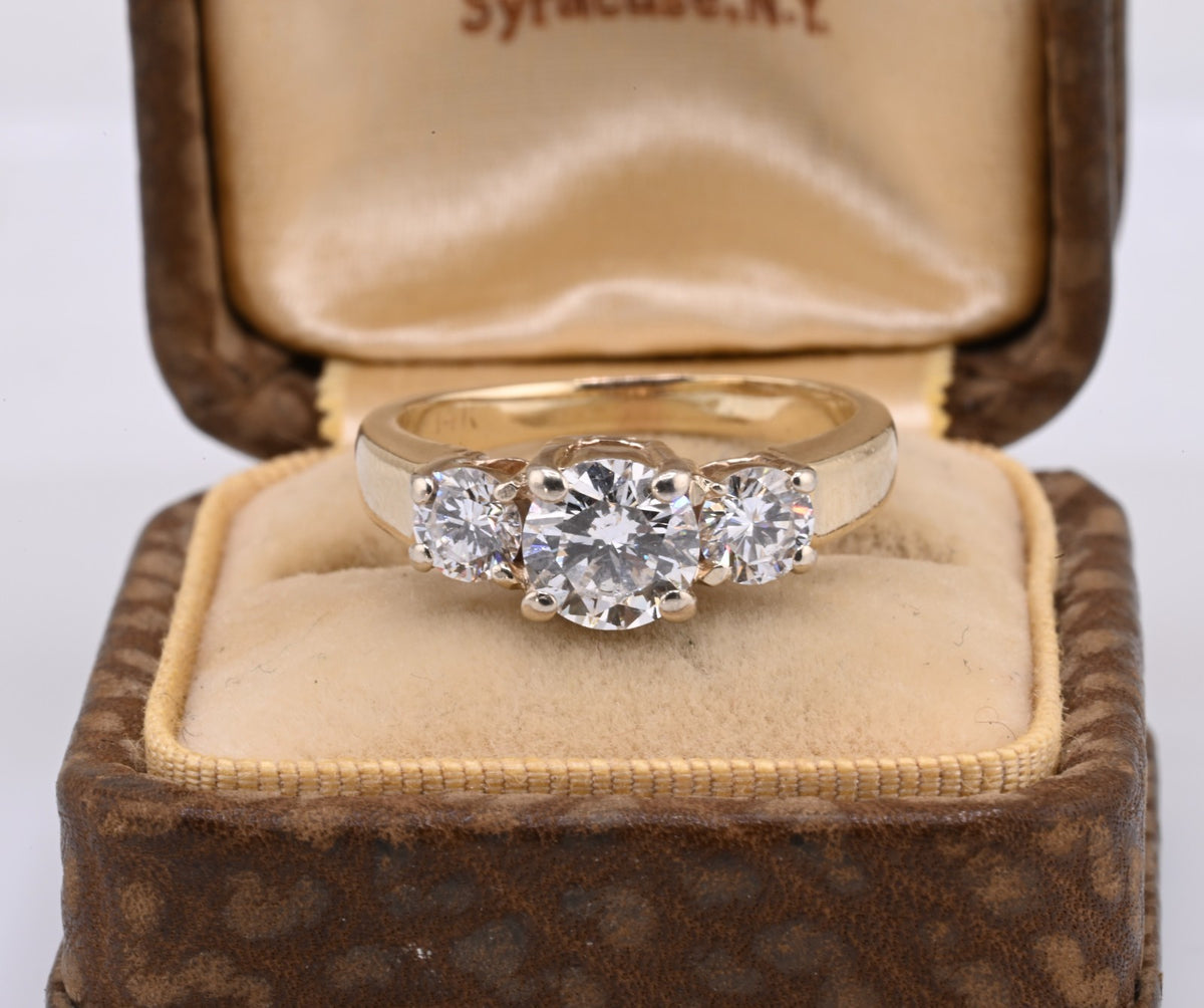 Beautiful Three stone 1.25 cttw Diamond & 14k Yellow Gold Ring IGI Certified1