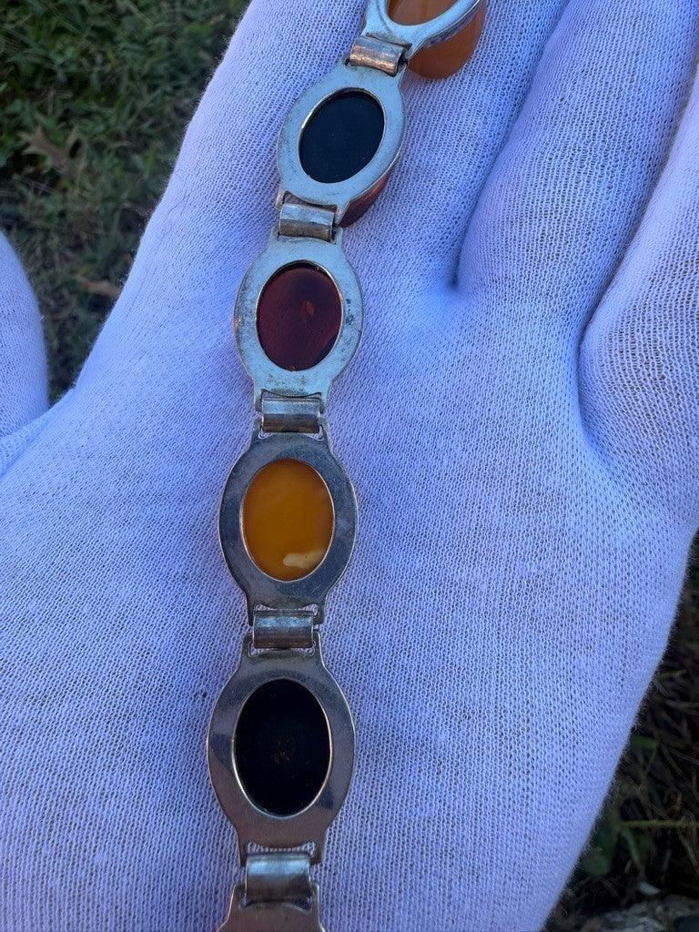 Wonderful Vintage Lab & Natural Amber Continental European Silver Bracelet7