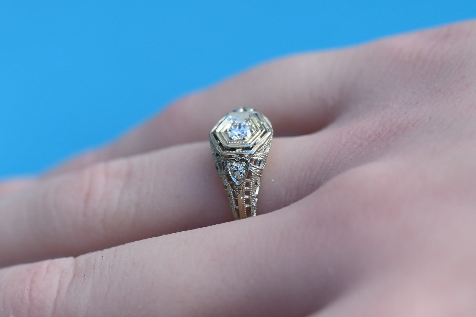 Amazing Antique Art Deco 1900s Diamonds & 18k White Gold Heart Design Ring 10