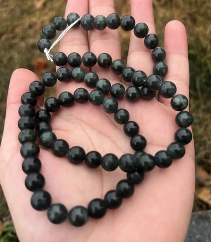 Green Antique / Vintage Spinach Natural Nephrite Jade Beaded Necklace2