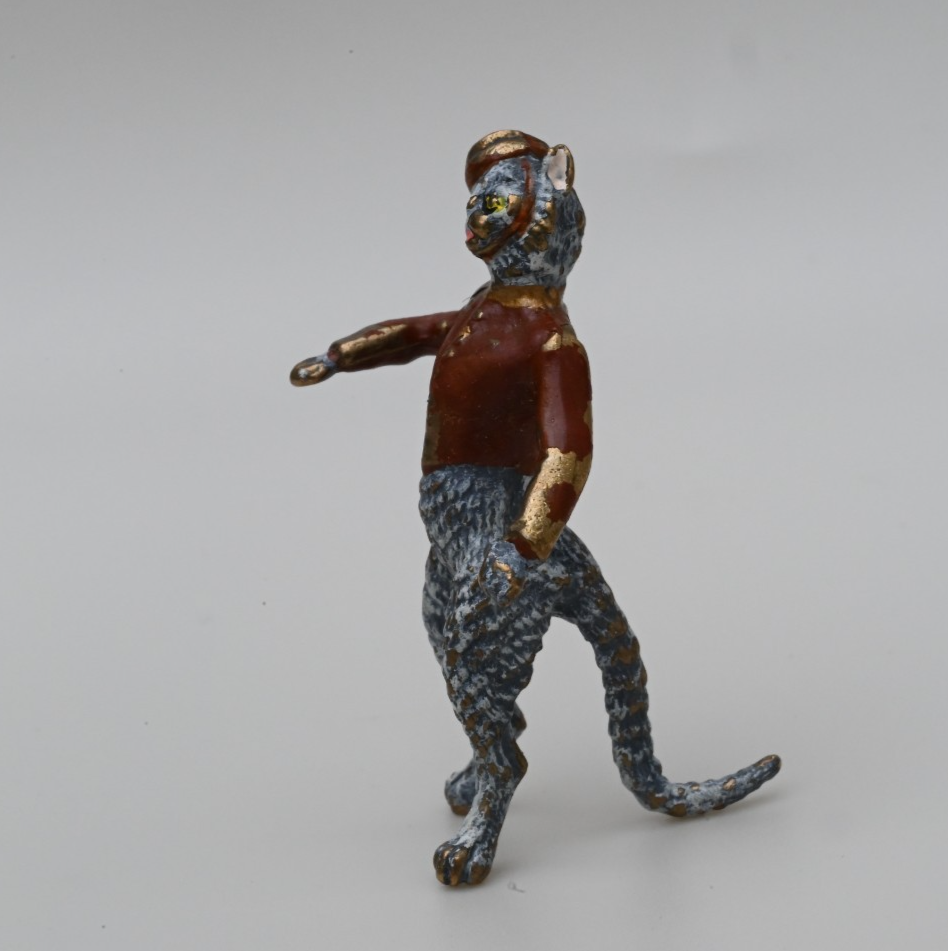 Fun Antique Austrian Vienna Cold Painted Bronze Figure of Cat Hotel Bellhop2