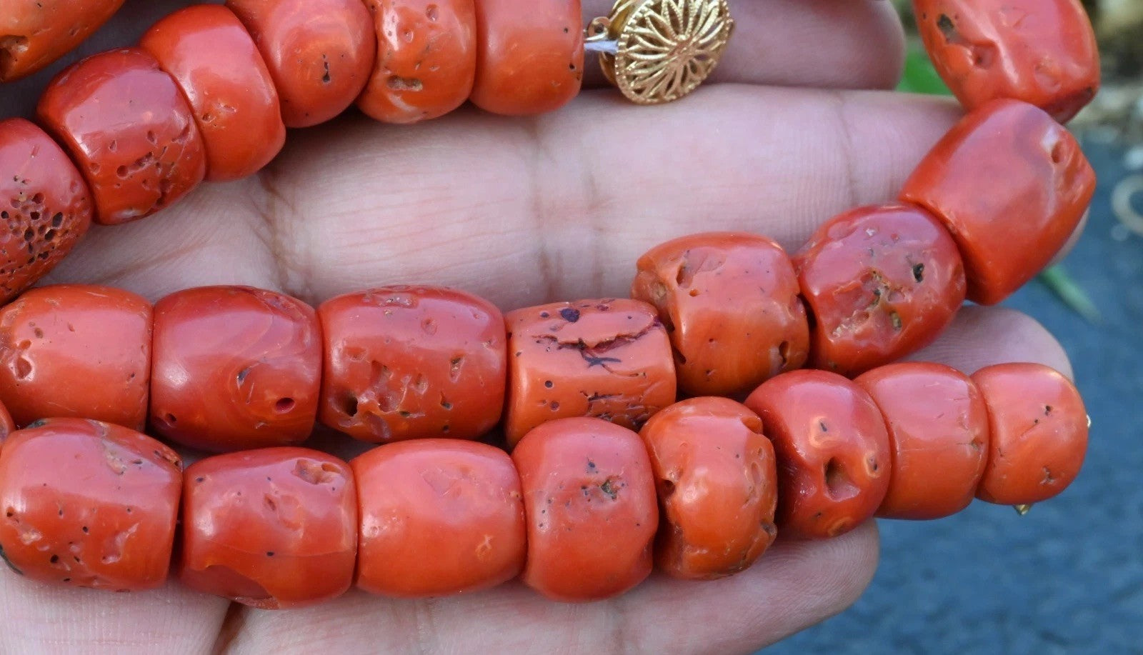 Large Natural Red Coral Barrel Beaded Necklace With 14K Clasp3