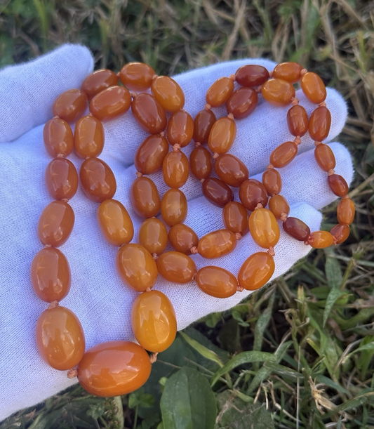 Wonderful Antique / Vintage Natural Butterscotch Amber Necklace0