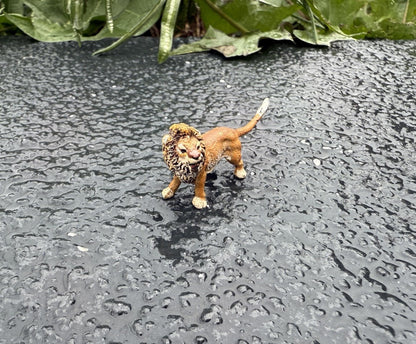 Amazing Miniature Antique Austrian Vienna Cold Painted Bronze Figure of Lion5