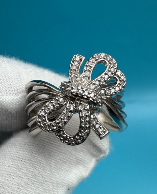 Beautiful Ribbon Design Sterling Silver Ring Signed KN0