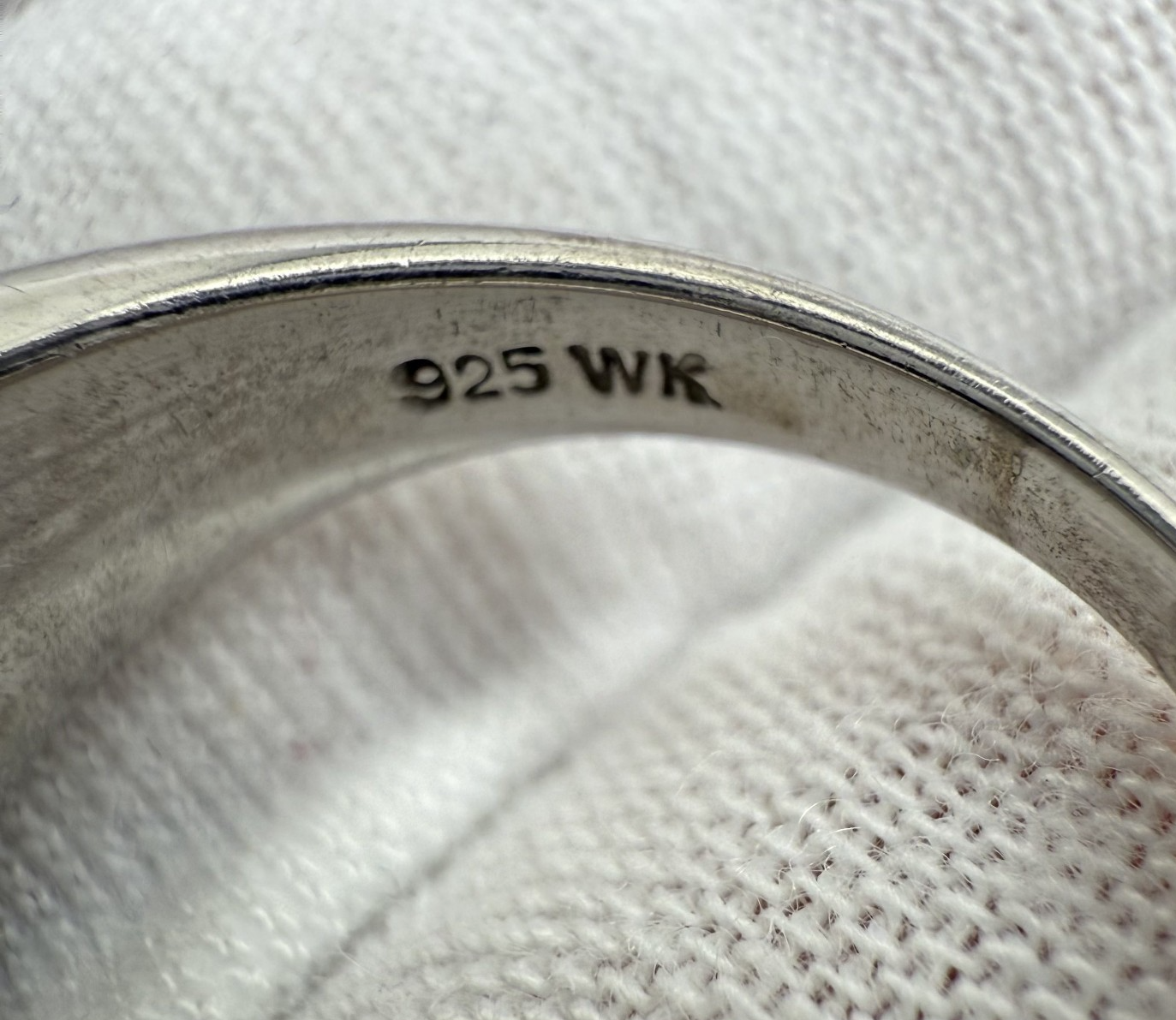 Vintage Whitney Kelly Sterling Silver Faceted White Statement Ring5