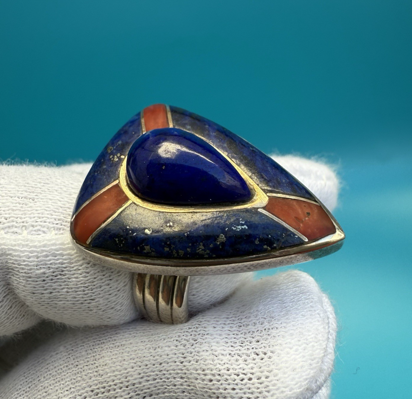 Exquisite Signed Native American Shield Ring w, Lapis & Coral Inlay 2