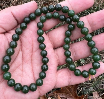 Small Green Antique / Vintage Spinach Natural Nephrite Jade Beaded Necklace0