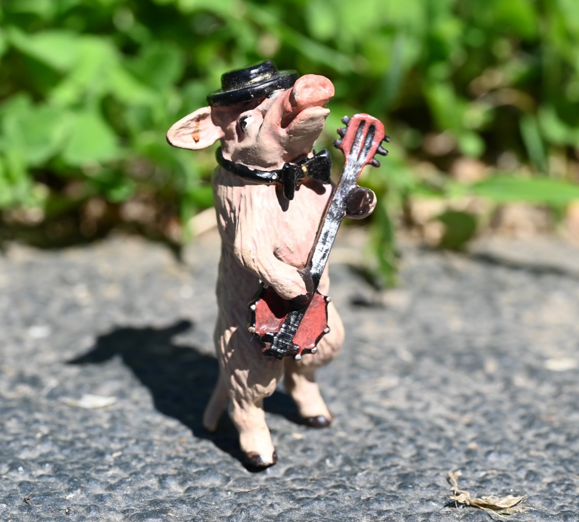 Fritz Bergmann Austrian Vienna Cold Painted Bronze Pig Playing Banjo Guitar0