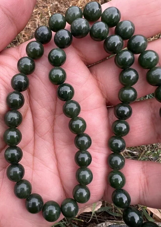 Antique / Vintage Spinach Natural Green Jade Beaded Necklace1