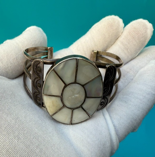 Zuni Native American Sterling Silver Cuff Bracelet w/ Mother of Pearl Inlay5