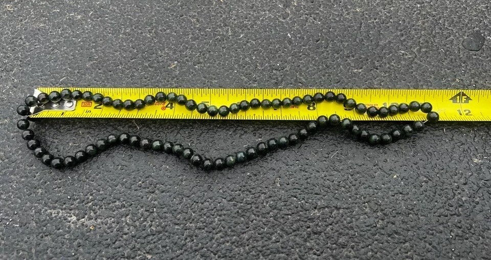 Elegant Green Antique / Vintage Spinach Natural Nephrite Jade Beaded Necklace8