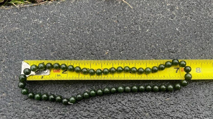 Lovely Green Antique / Vintage Spinach Natural Nephrite Jade Beaded Necklace #1811