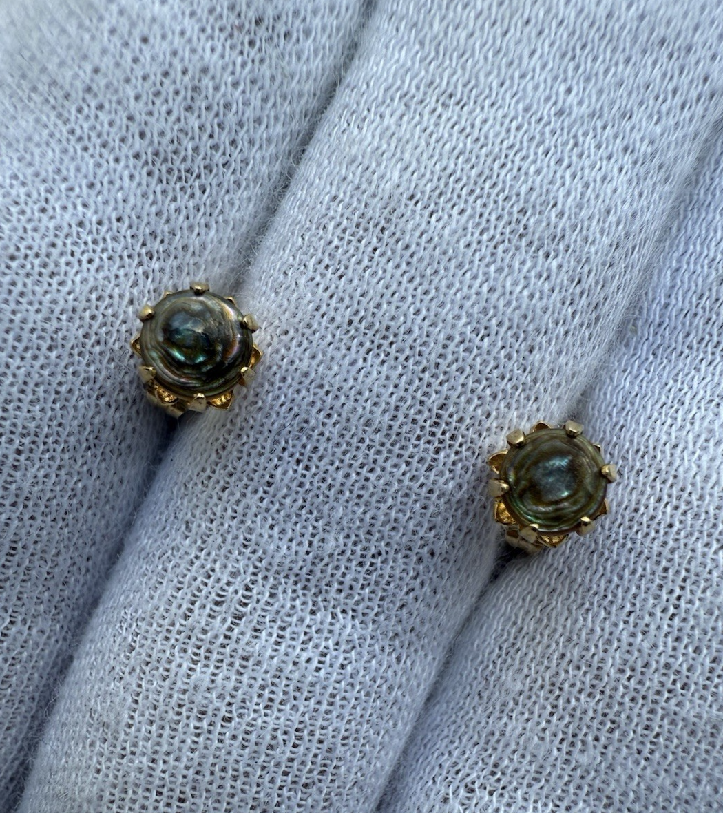 Awesome Stud 14k Yellow Gold Earrings with Shell or Opal Gems 0