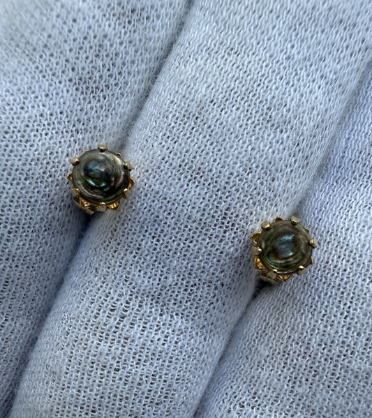 Awesome Stud 14k Yellow Gold Earrings with Shell or Opal Gems 0
