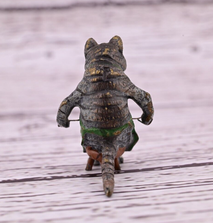 Awesome Antique Vienna Cold Painted Bronze Figure of Cobbler / Shoemaker Cat4